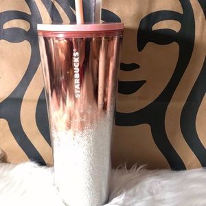 Rosegold Starbucks tumbler